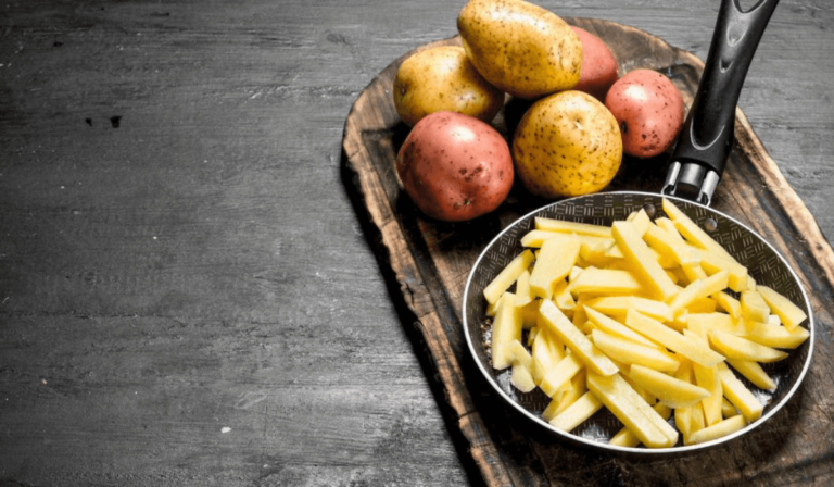 Soaking Potatoes for Air Frying