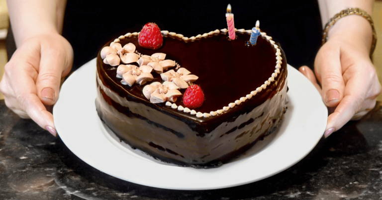heart cake