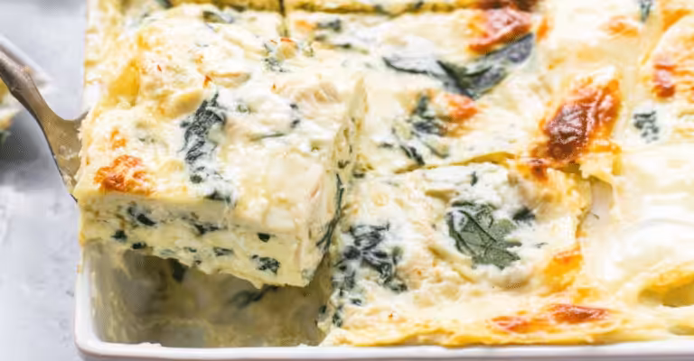 Creamy White Lasagna: A Comforting, Cheesy Family Favorite