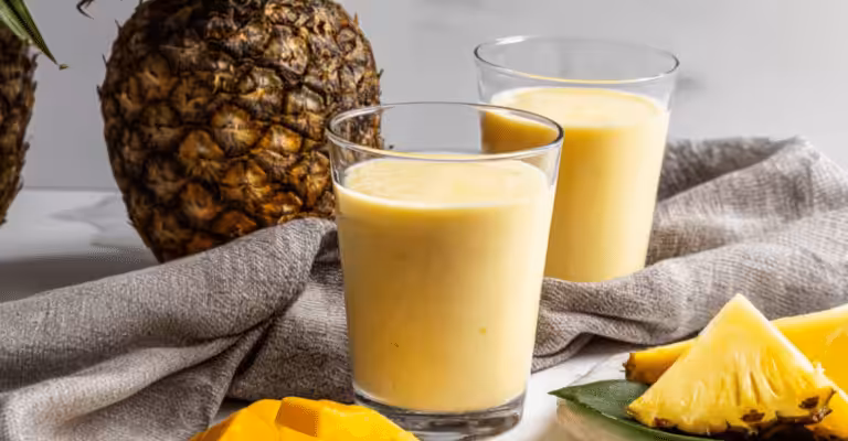 Mango Pineapple Smoothie