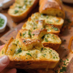 Garlic Bread Basics: Easy Recipe Tips and Variations